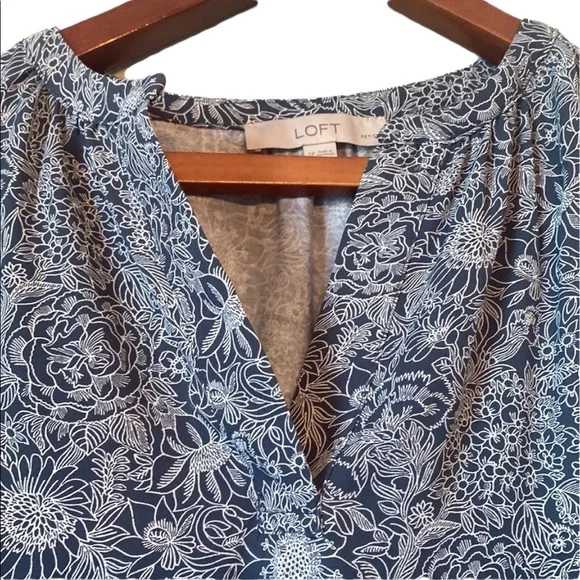 Loft Ruffled Floral Print Top - Picture 3 of 10